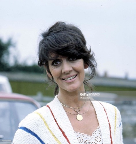 Amanda Barrie