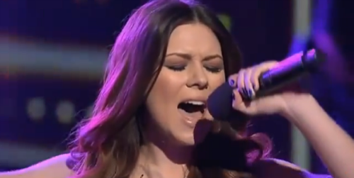 Caitlyn Shadbolt canta a Carrie Underwood antes de que trate de X