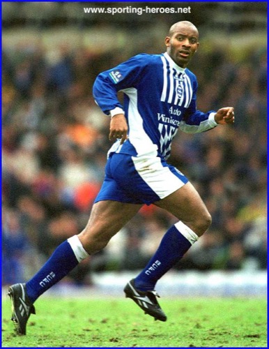 Dele Adebola Birmingham City FC Partidos de la Liga