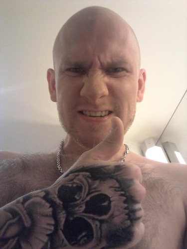 Freddy Johansson en Twitter Mis amigos están de regreso DDD