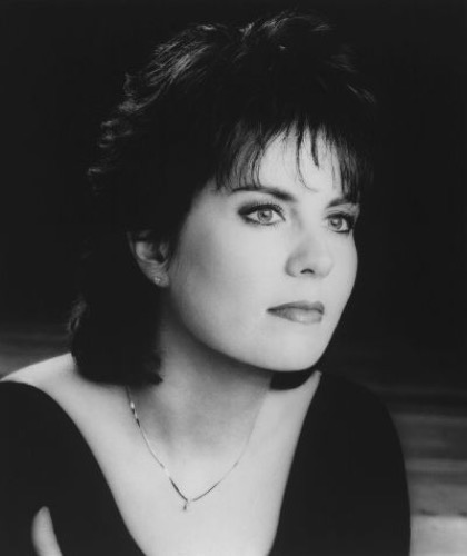 Holly Dunn Biograf&iacute;a &Aacute;lbumes Streaming Links